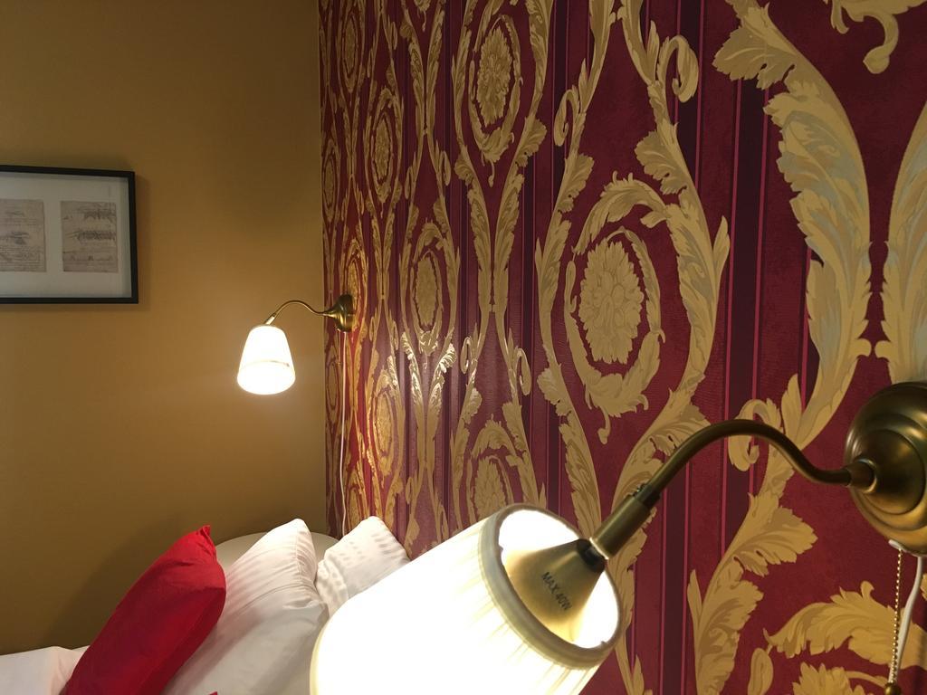 Hotel Wictoria マリエスタード エクステリア 写真