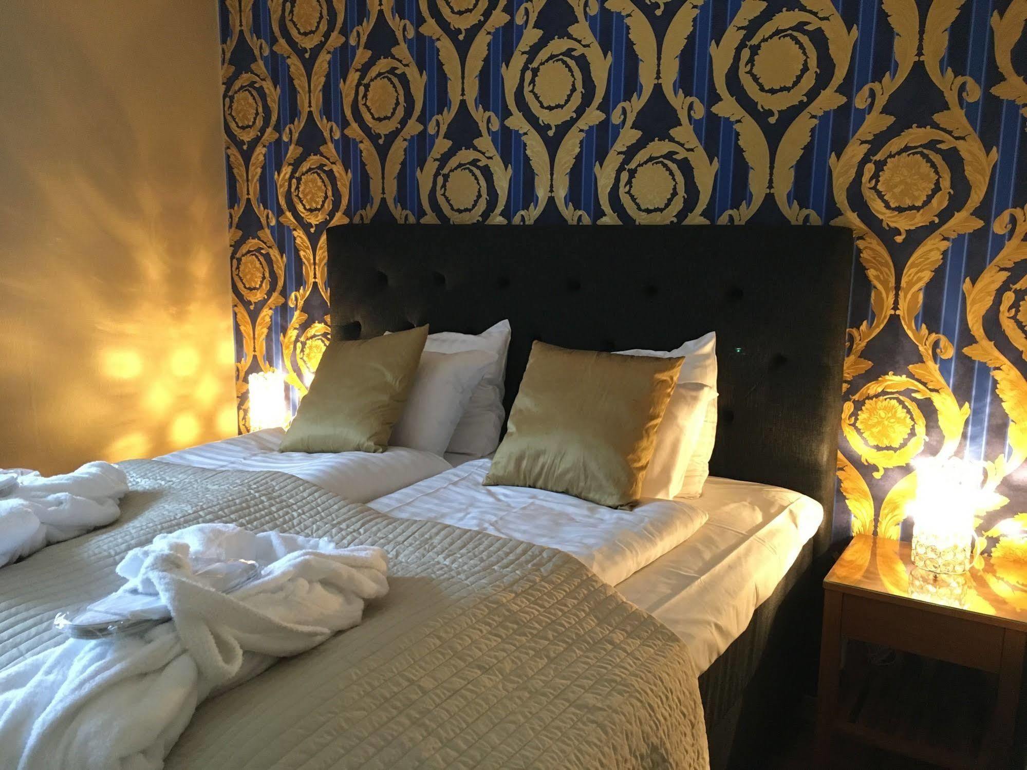 Hotel Wictoria マリエスタード エクステリア 写真