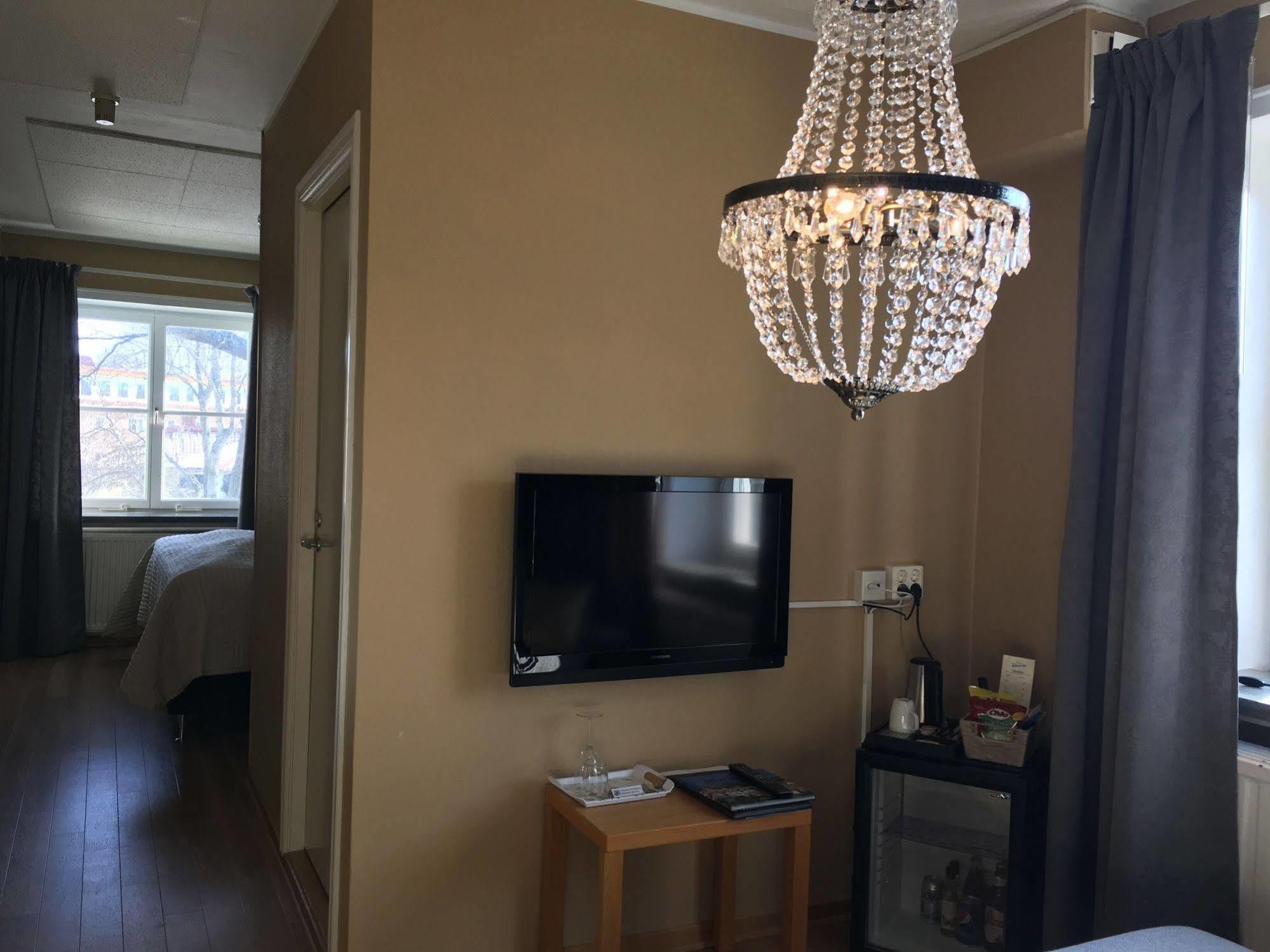 Hotel Wictoria マリエスタード エクステリア 写真
