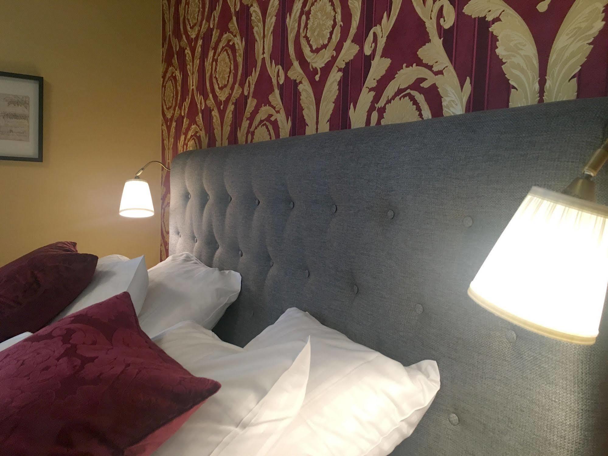 Hotel Wictoria マリエスタード エクステリア 写真